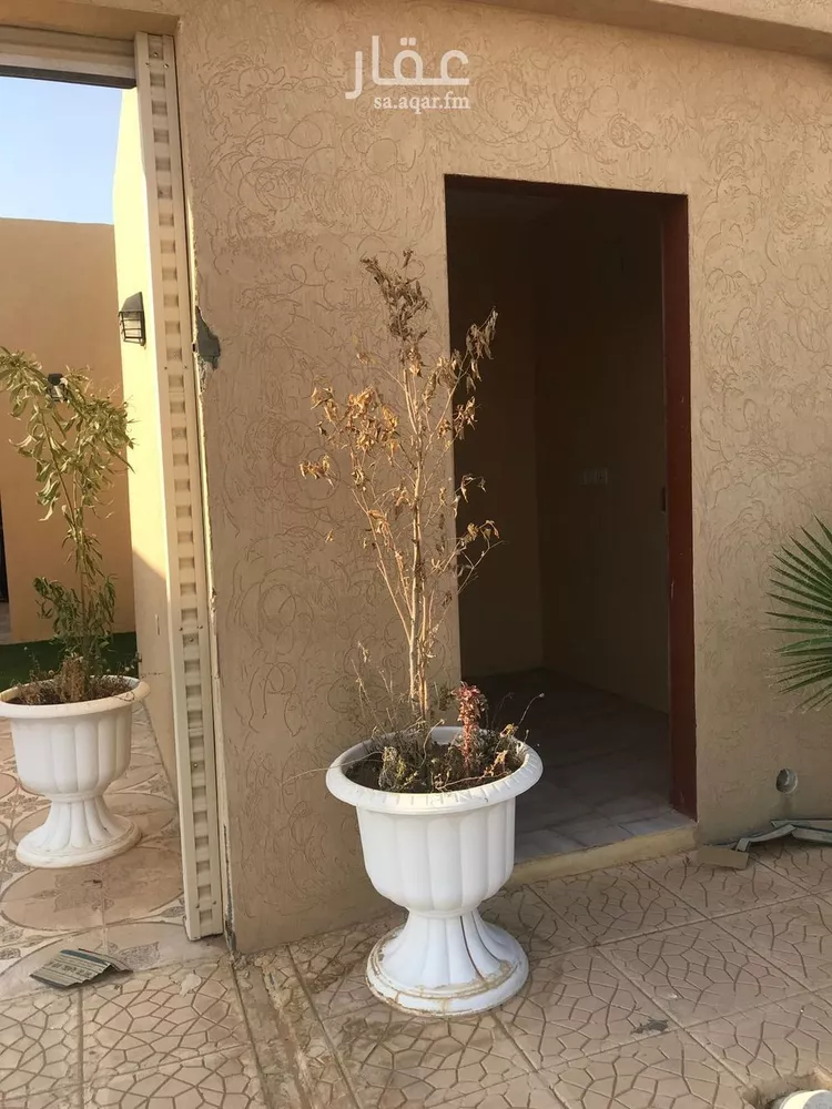 استراحة للبيع في شارع محمد الراوي, حي العارض, مدينة الرياض, منطقة الرياض صورة 2