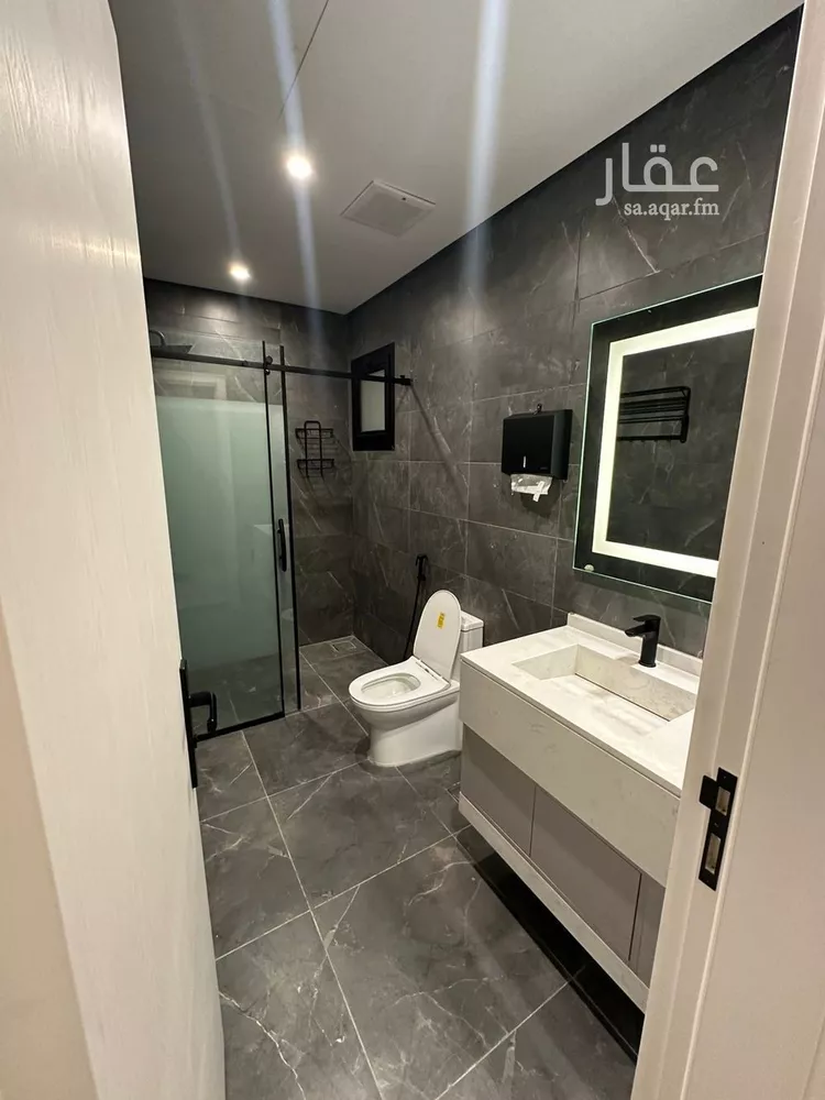 شقة للإيجار في شارع الامام سعود بن فيصل, حي الملقا, مدينة الرياض, منطقة الرياض صورة 2