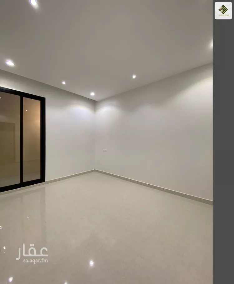 فيلا للبيع في شارع أبي العز الحبشي, حي المرجان, مدينة الرياض, منطقة الرياض صورة 2