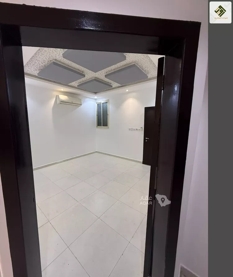 Floor for Rent in Riyadh Ar Rimal 6