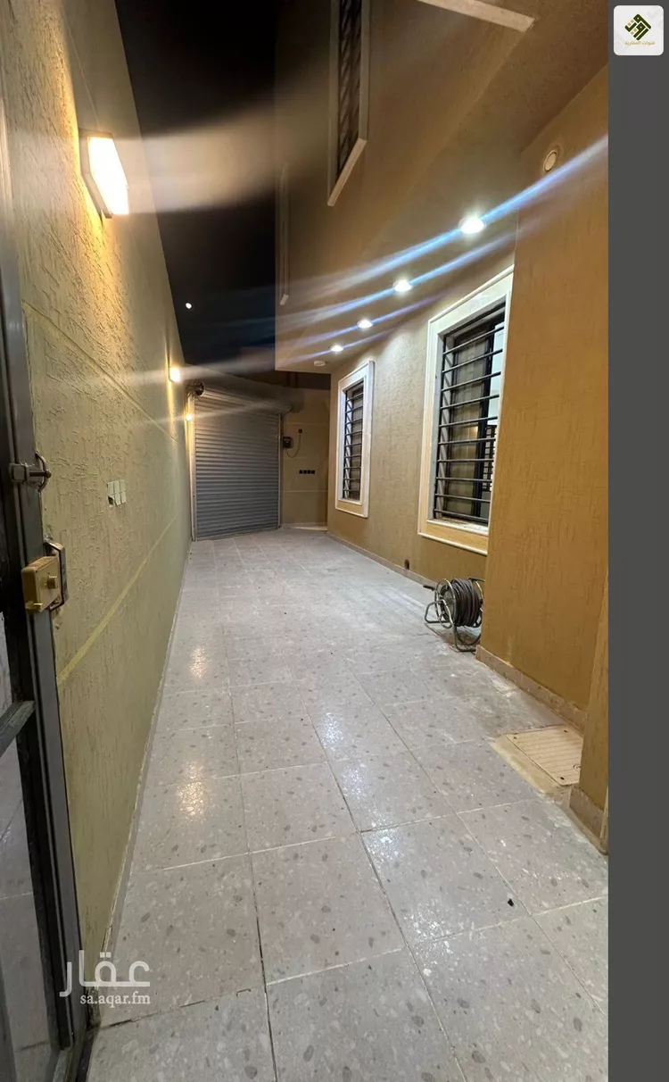 فيلا للإيجار في شارع رقم 109, حي الندوة, مدينة الرياض, منطقة الرياض 8
