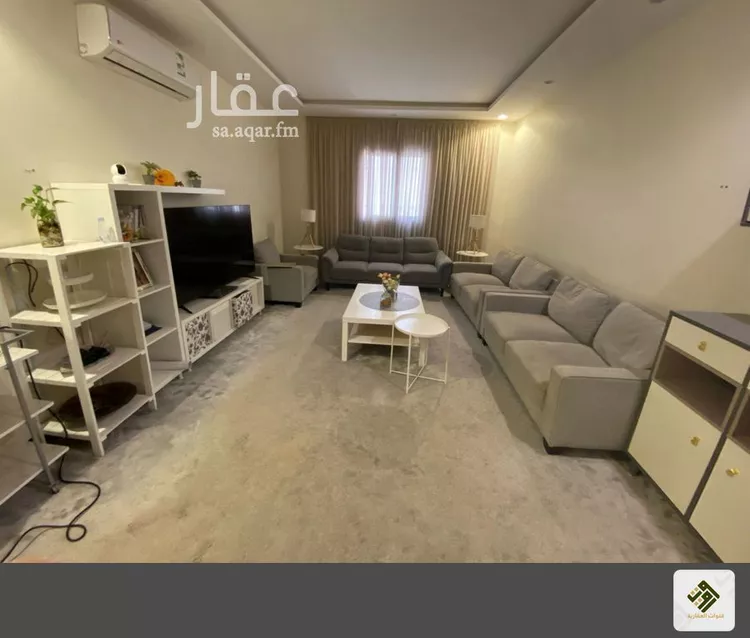 فيلا للبيع في شارع إسماعيل بن سالم, حي الرمال, مدينة الرياض, منطقة الرياض صورة 2