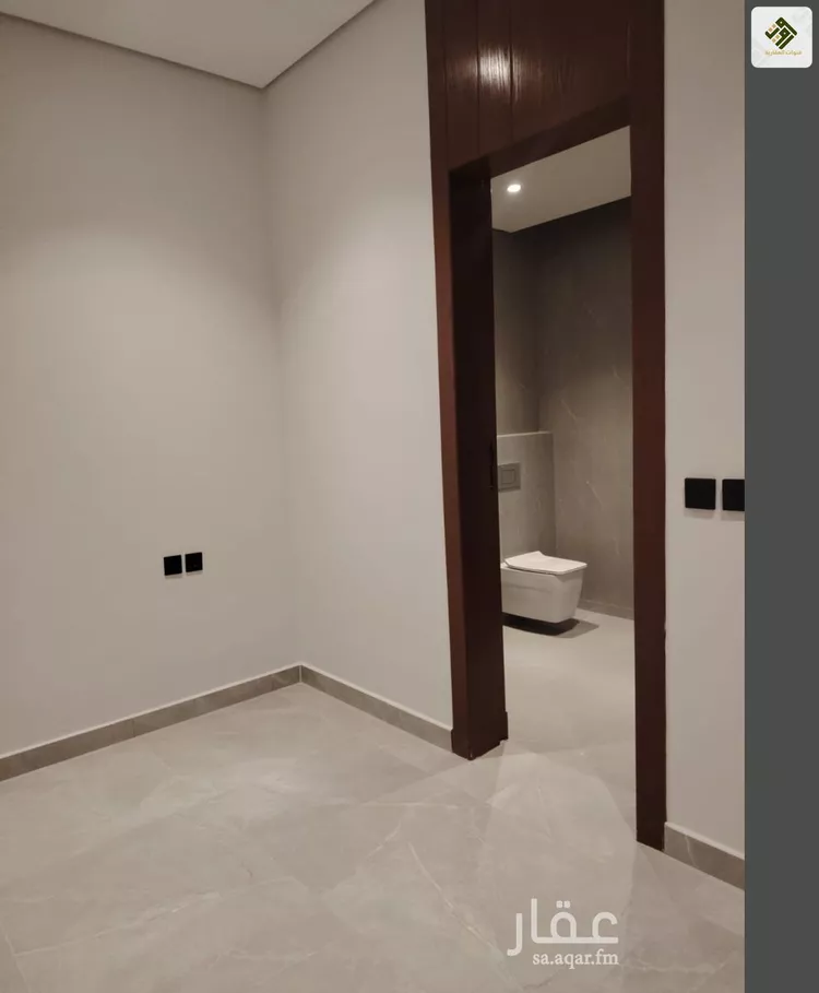 دور للبيع في شارع وجية الشحامي, حي الرمال, مدينة الرياض, منطقة الرياض صورة 3