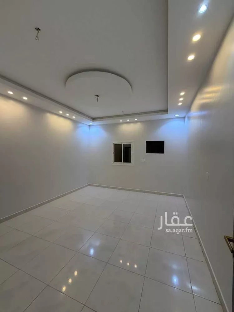 شقة للإيجار في شارع أبو اسحاق النجيرمي, حي النور, مدينة جازان, منطقة جازان صورة 3