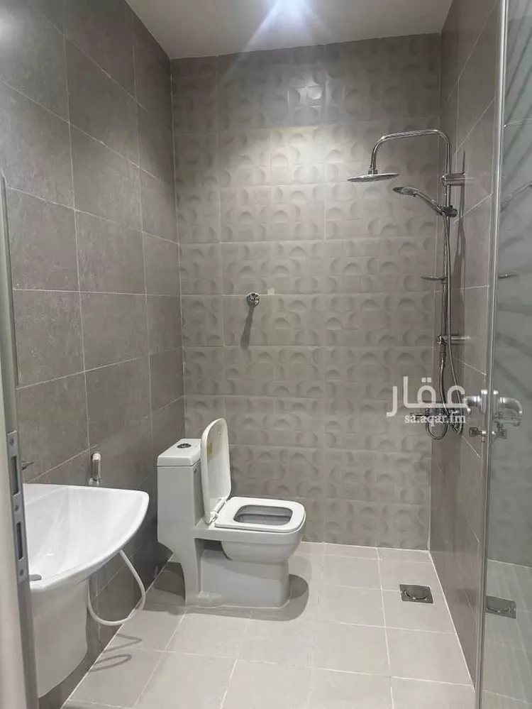 عمارة للإيجار في شارع عبدالرحمن بن عوف, حي طيبة, مدينة الدمام, المنطقة الشرقية 1 صورة