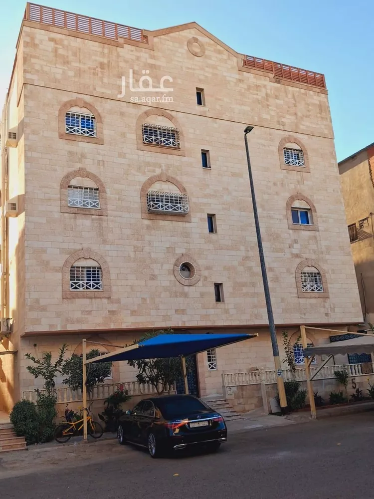 عمارة للإيجار في شارع هشام بن حبيب, حي بنى عبد الأشهل, مدينة المدينه المنوره, منطقة المدينة المنورة