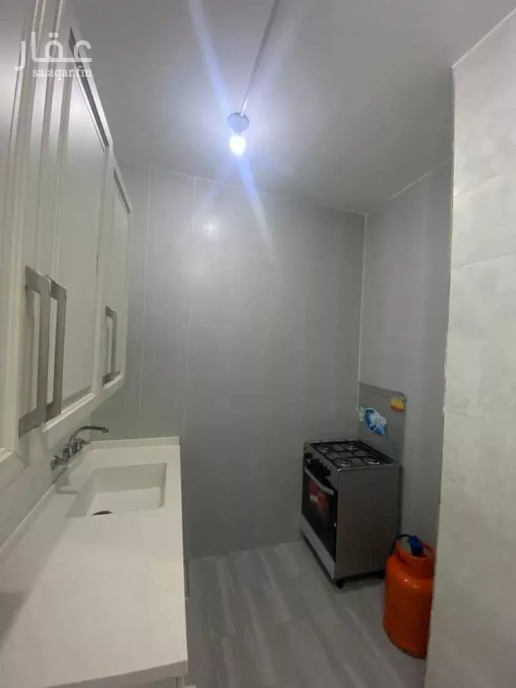 شقة للإيجار في شارع امتداد شارع الرصراص, حي الرصراص 1, مدينة خميس مشيط, منطقة عسير صورة 2