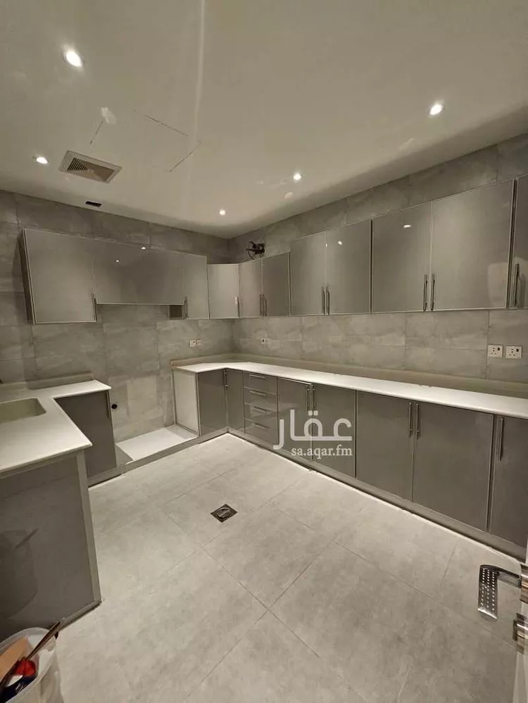 شقة للإيجار في شارع 22460437, حي الشعلة, مدينة الدمام, المنطقة الشرقية