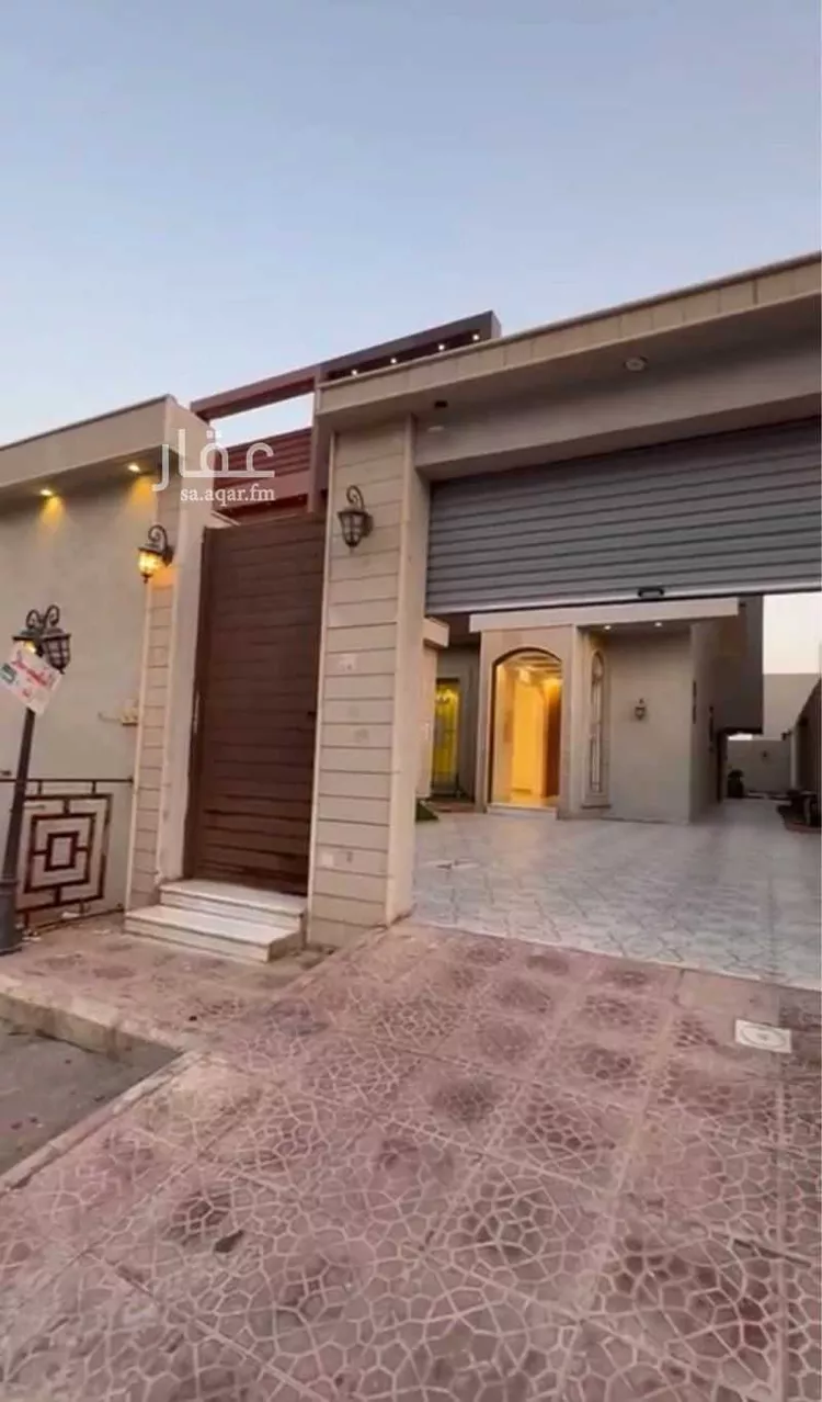 فيلا للبيع في شارع شقرون المغراوي, حي عكاظ, مدينة الرياض, منطقة الرياض