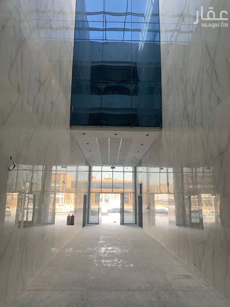 عمارة للإيجار في شارع  سعود ابن فيصل, حي العقيق, مدينة الرياض, منطقة الرياض صورة 5