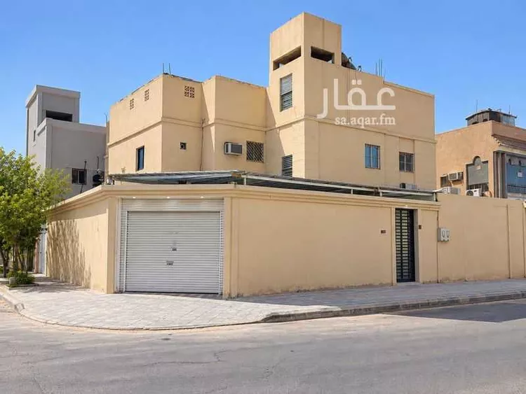 فيلا للبيع في شارع وادي منى, حي الخالدية, مدينة الدرعية, منطقة الرياض