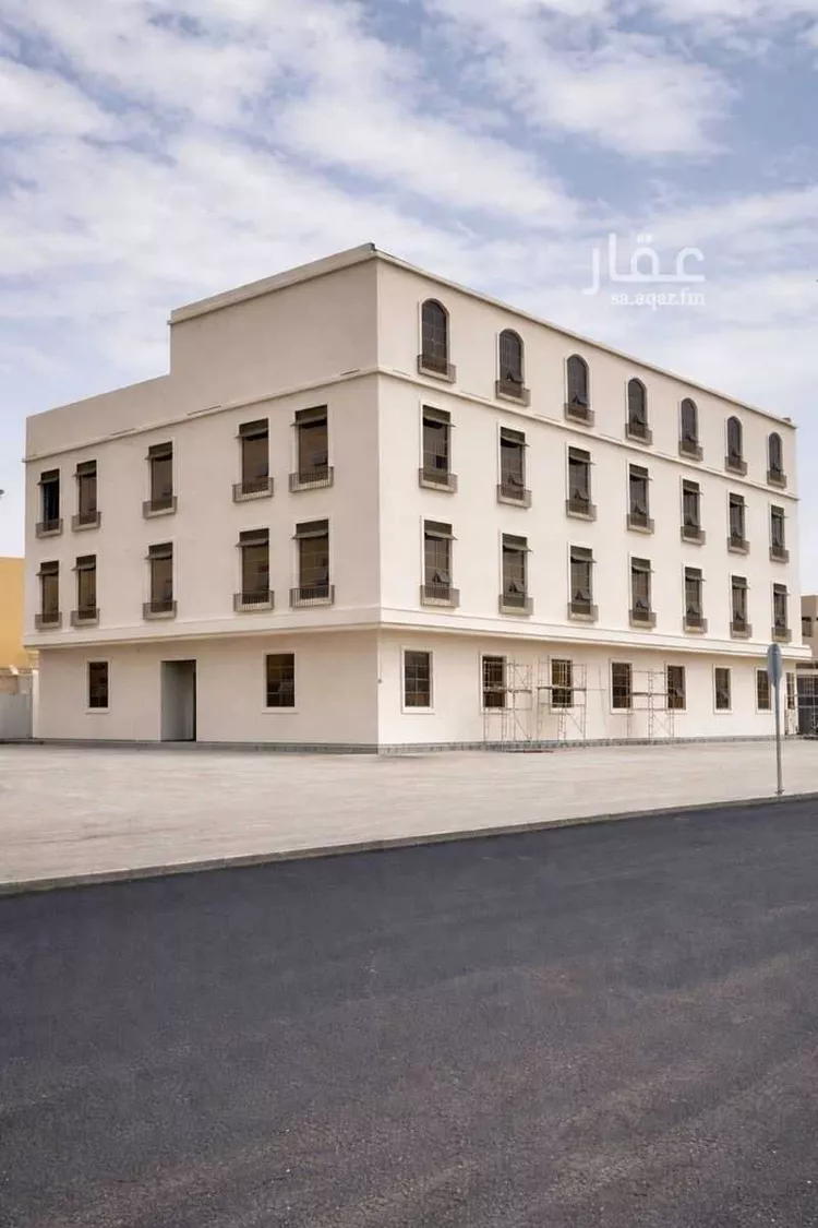 عمارة للبيع في شارع حسين عبدالله باسلامة, حي العارض, مدينة الرياض, منطقة الرياض 1 صورة