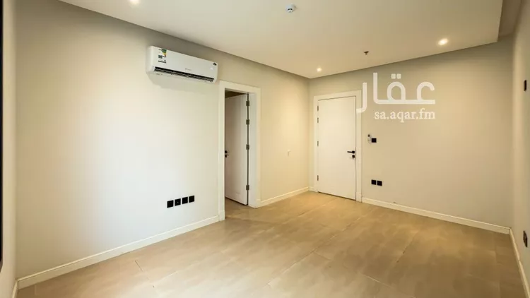 شقة للإيجار في شارع الخرمة, حي الورود, مدينة الرياض, منطقة الرياض صورة 5