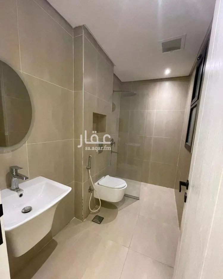 شقة للإيجار في شارع وادي هجر, حي الملقا, مدينة الرياض, منطقة الرياض 7