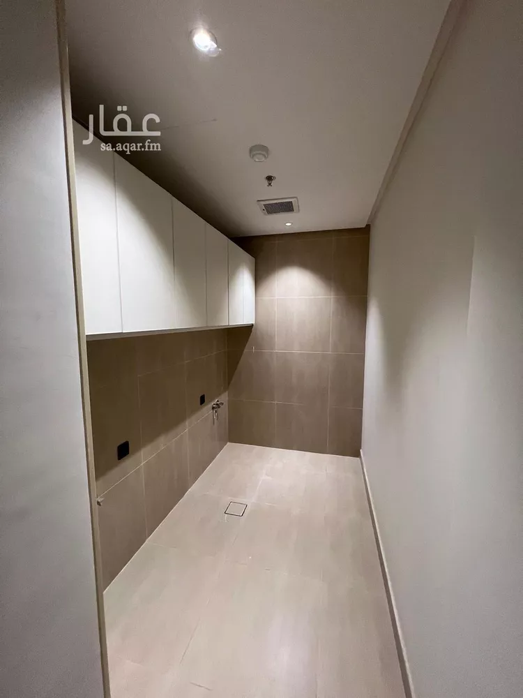 شقة للإيجار في شارع الأمير عبدالمحسن بن عبدالعزيز, حي الصفاء, مدينة الرياض, منطقة الرياض صورة 3