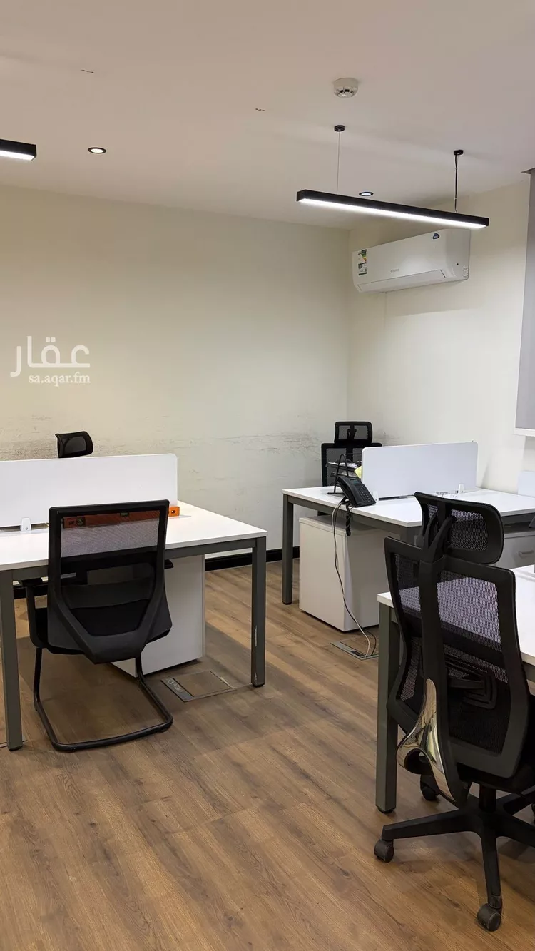 مكتب تجاري للإيجار في شارع  سعود ابن عبدالعزيز ابن محمد, حي التعاون, مدينة الرياض, منطقة الرياض