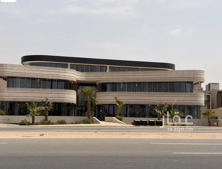 Commercial Office for Rent in Riyadh Al Qirawan