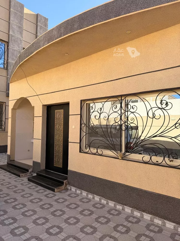 Villa for Sale in Hail Industrial Area صورة 3