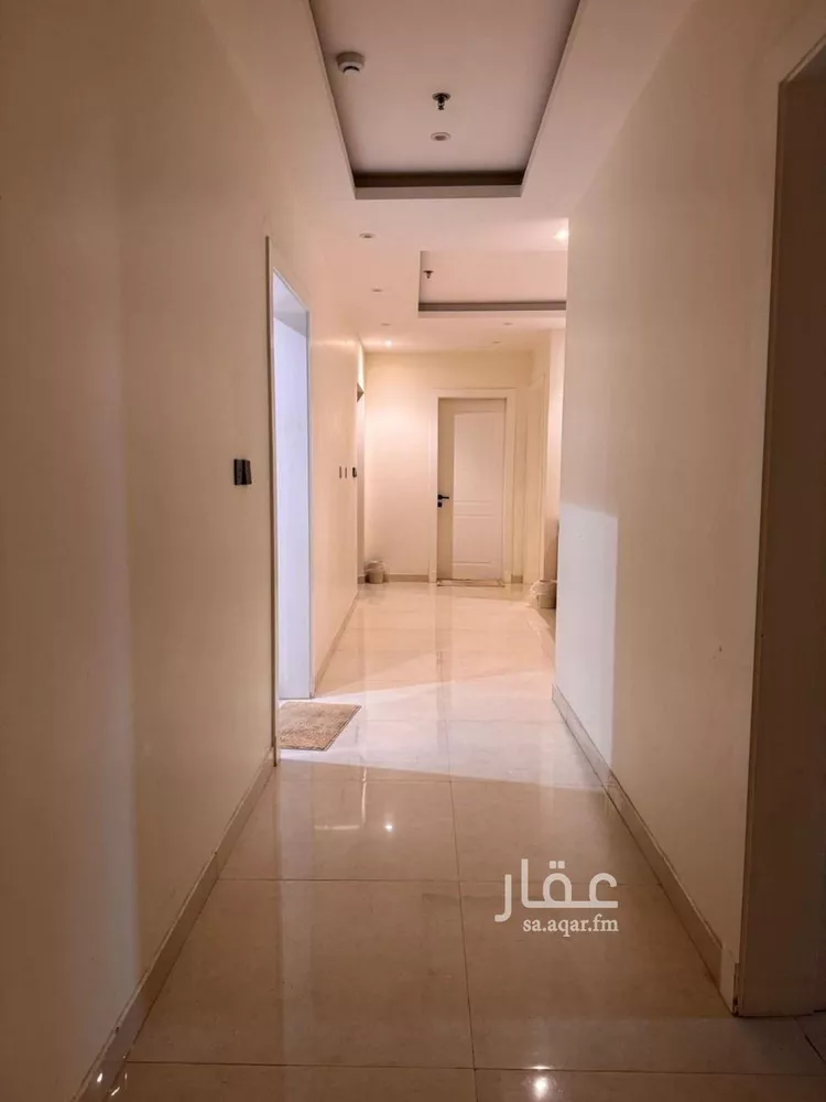 شقة للبيع في شارع أبي العلاء محمد بن الفقيه, حي الرمال, مدينة الرياض, منطقة الرياض