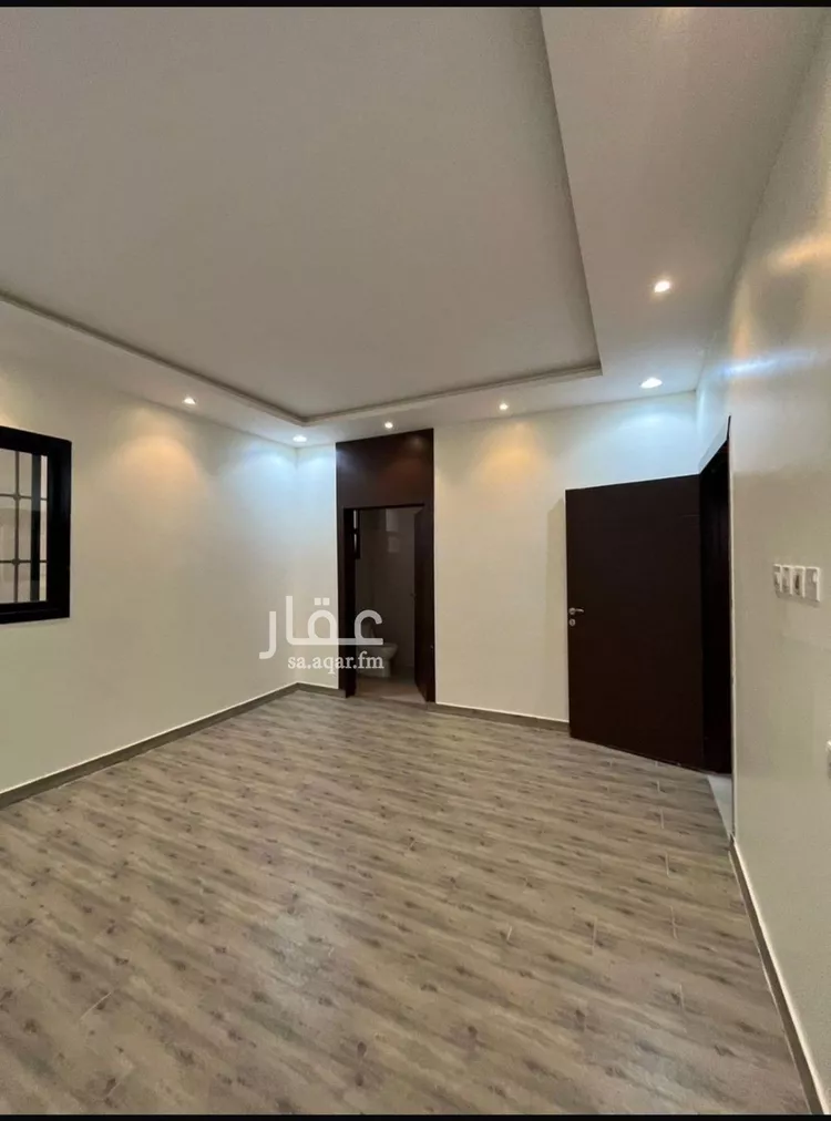 فيلا للإيجار في شارع عبدالرحمن بن هرمز, حي الرمال, مدينة الرياض, منطقة الرياض صورة 2