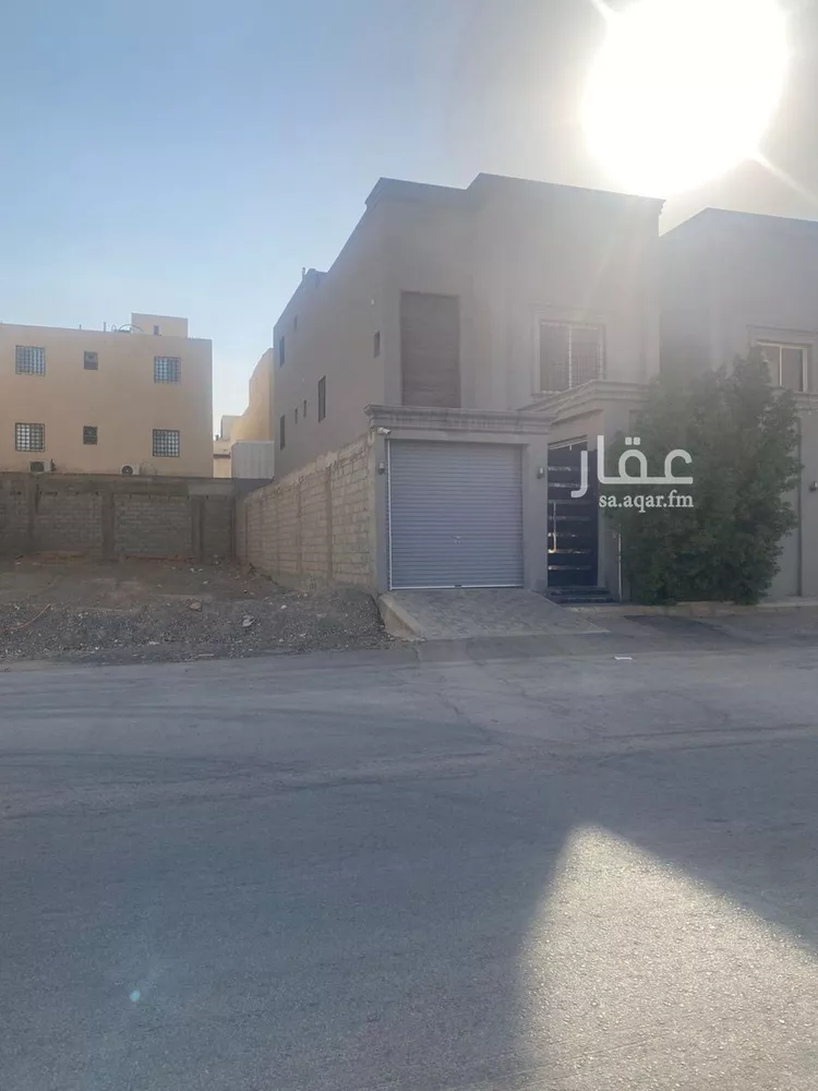 فيلا للبيع في شارع يحيى بن إسحاق, حي الرمال, مدينة الرياض, منطقة الرياض صورة 3