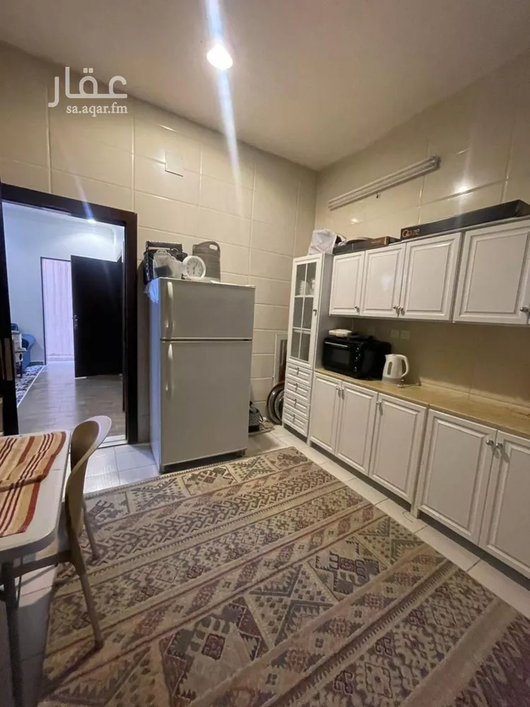 فيلا للبيع في شارع مطلق بن صالح بن مطلق, حي إشبيلية, مدينة الرياض, منطقة الرياض صورة 2