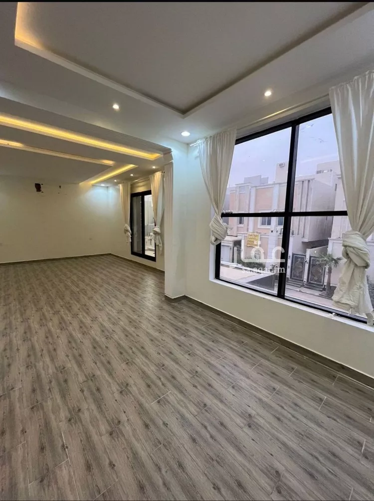 فيلا للإيجار في شارع عبدالرحمن بن هرمز, حي الرمال, مدينة الرياض, منطقة الرياض صورة 5