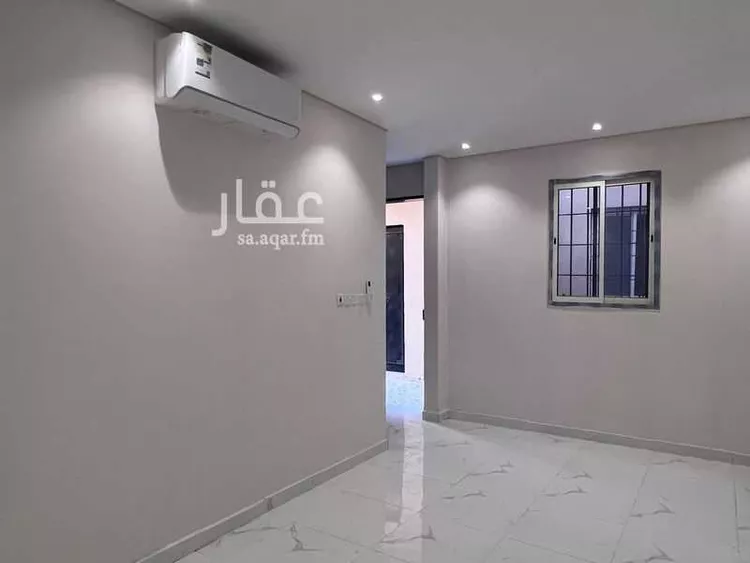 أرض للإيجار في شارع الشيخ عبدالرحمن الزواوي, حي الرمال, مدينة الرياض, منطقة الرياض
