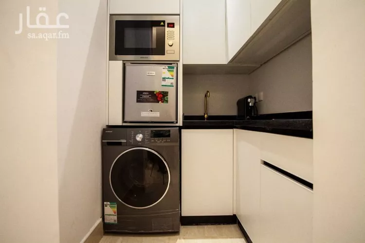 شقة للإيجار في شارع محمد بن عبدالعزيز الدغيثر, حي الملقا, مدينة الرياض, منطقة الرياض صورة 3
