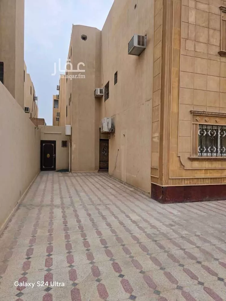 Villa for Sale in Riyadh Al Yarmouk صورة 4