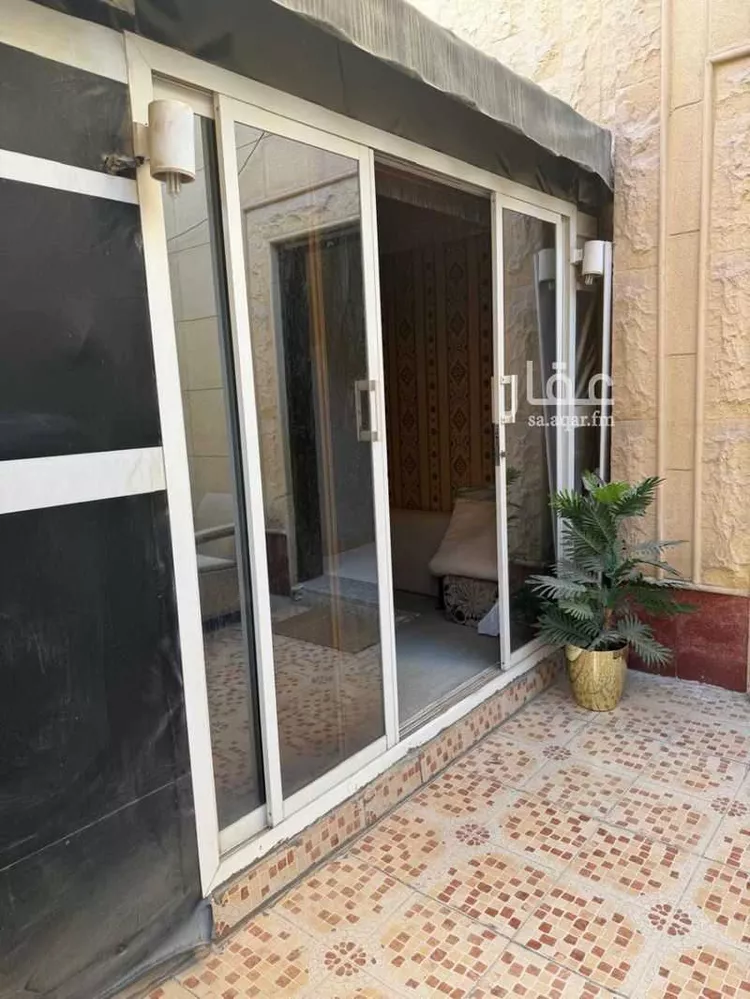 فيلا للإيجار في شارع رقم 388, حي المونسية, مدينة الرياض, منطقة الرياض صورة 2