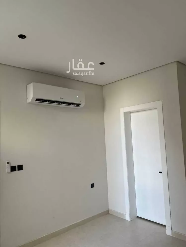 فيلا للإيجار في شارع علي بن أحمد الواحدي, حي النرجس, مدينة الرياض, منطقة الرياض صورة 4