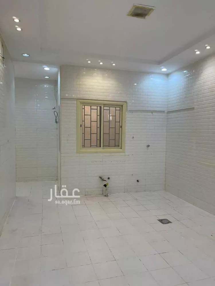 فيلا للبيع في شارع حرب بن إسماعيل, حي العارض, مدينة الرياض, منطقة الرياض صورة 2