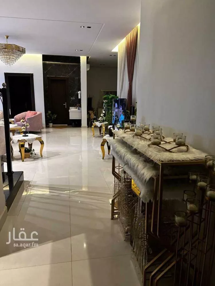 فيلا للبيع في شارع محمد سعيد شافعي, حي المهدية, مدينة الرياض, منطقة الرياض 6