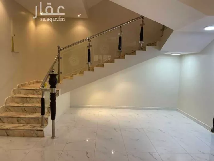 فيلا للبيع في شارع حرب بن إسماعيل, حي العارض, مدينة الرياض, منطقة الرياض صورة 3