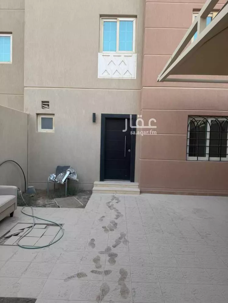 فيلا للإيجار في شارع محمد بن مروان, حي مطار الملك خالد الدولي, مدينة الرياض, منطقة الرياض