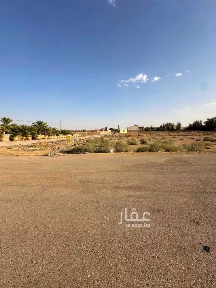 Land for Sale in Al Muzahimiyah Al GhatGhat