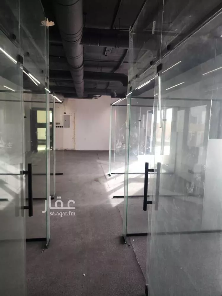 مكتب تجاري للإيجار في شارع الملك عبدالعزيز, حي الياسمين, مدينة الرياض, منطقة الرياض 8