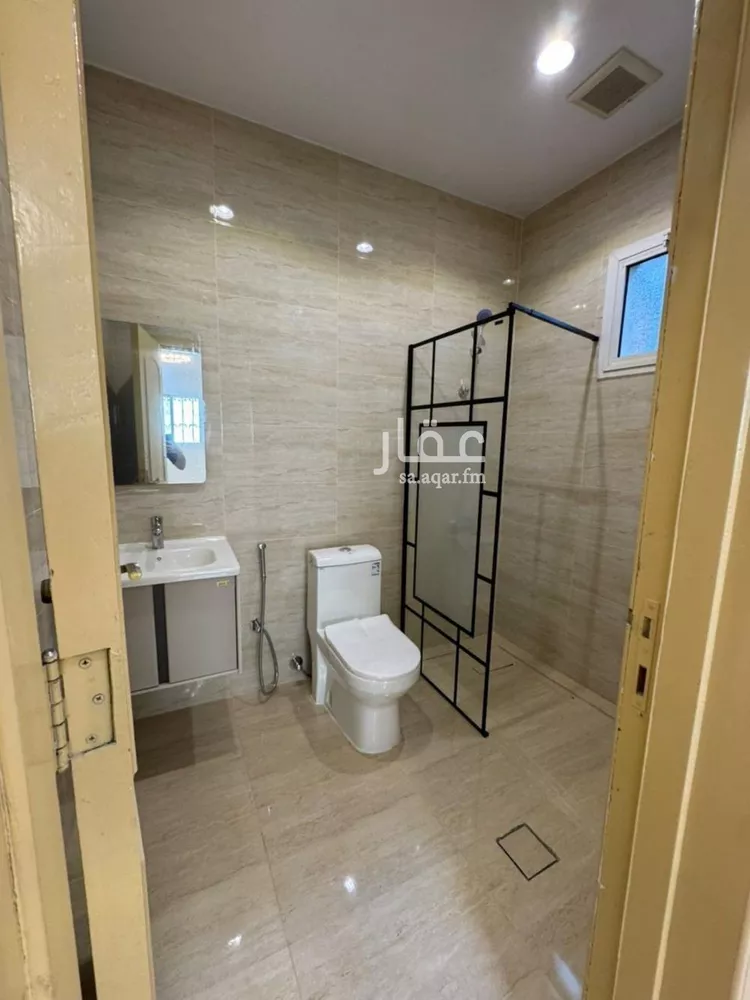 Floor for Rent in Riyadh Al Yasmin صورة 4