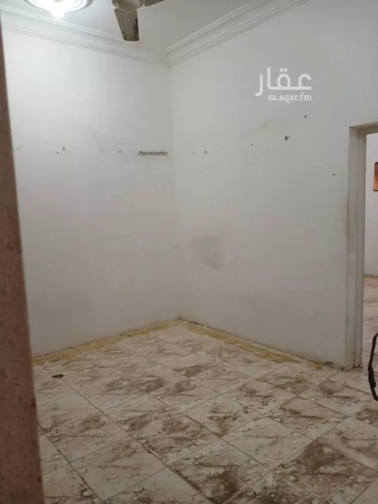 شقة للإيجار في شارع ابن القيم, حي السويس 1, مدينة جازان, منطقة جازان