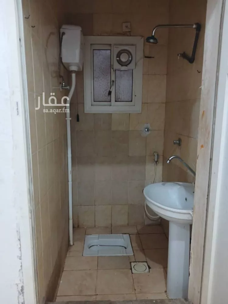 شقة للإيجار في شارع ابن القيم, حي السويس 1, مدينة جازان, منطقة جازان صورة 4