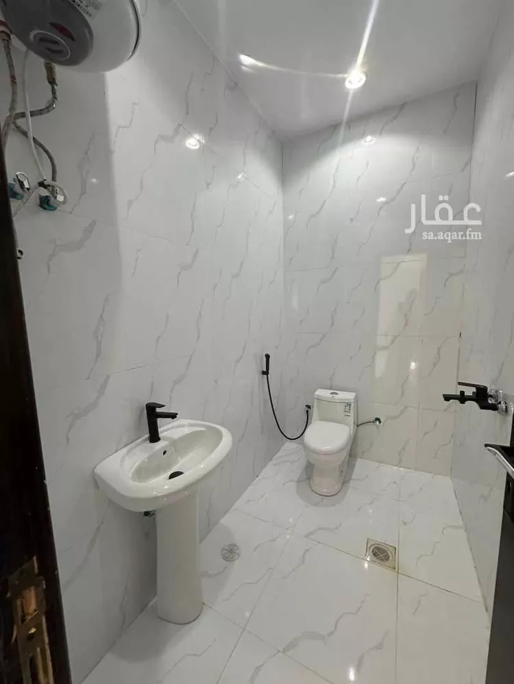 شقة للإيجار في شارع محمد بن دخيل, حي العقيق, مدينة الرياض, منطقة الرياض صورة 5