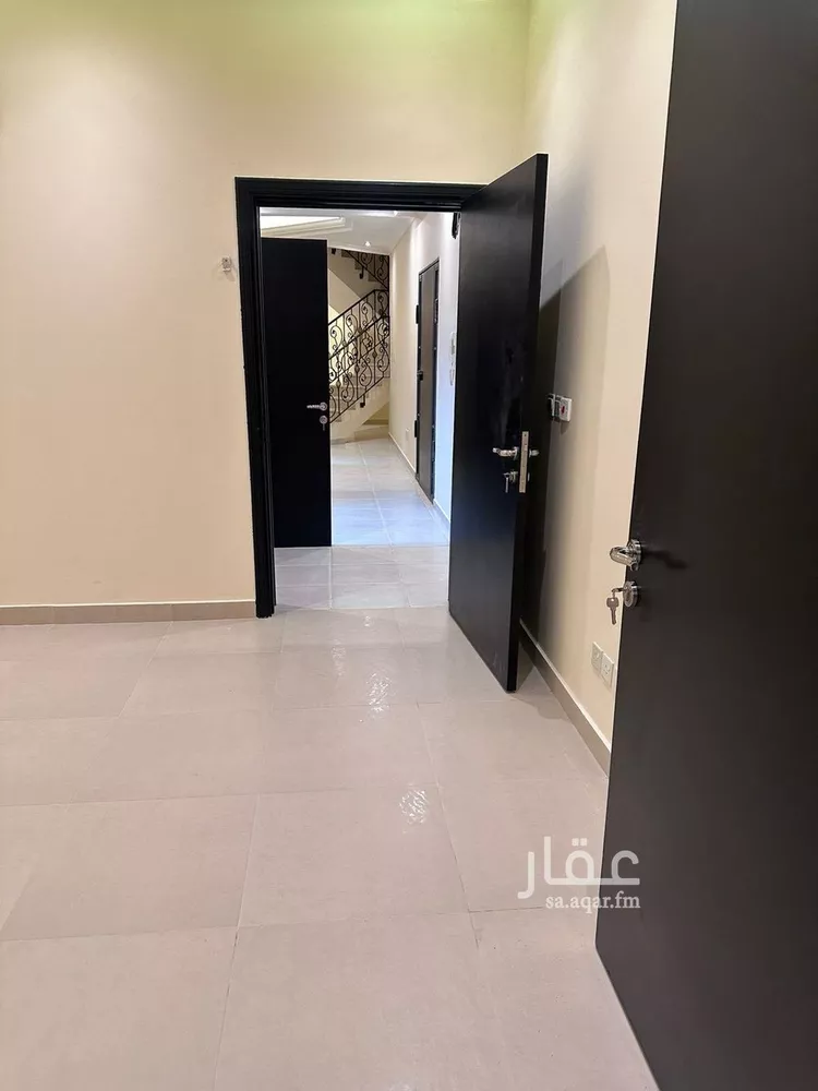 فيلا للإيجار في شارع صبران, حي النخيل, مدينة الرياض, منطقة الرياض صورة 5