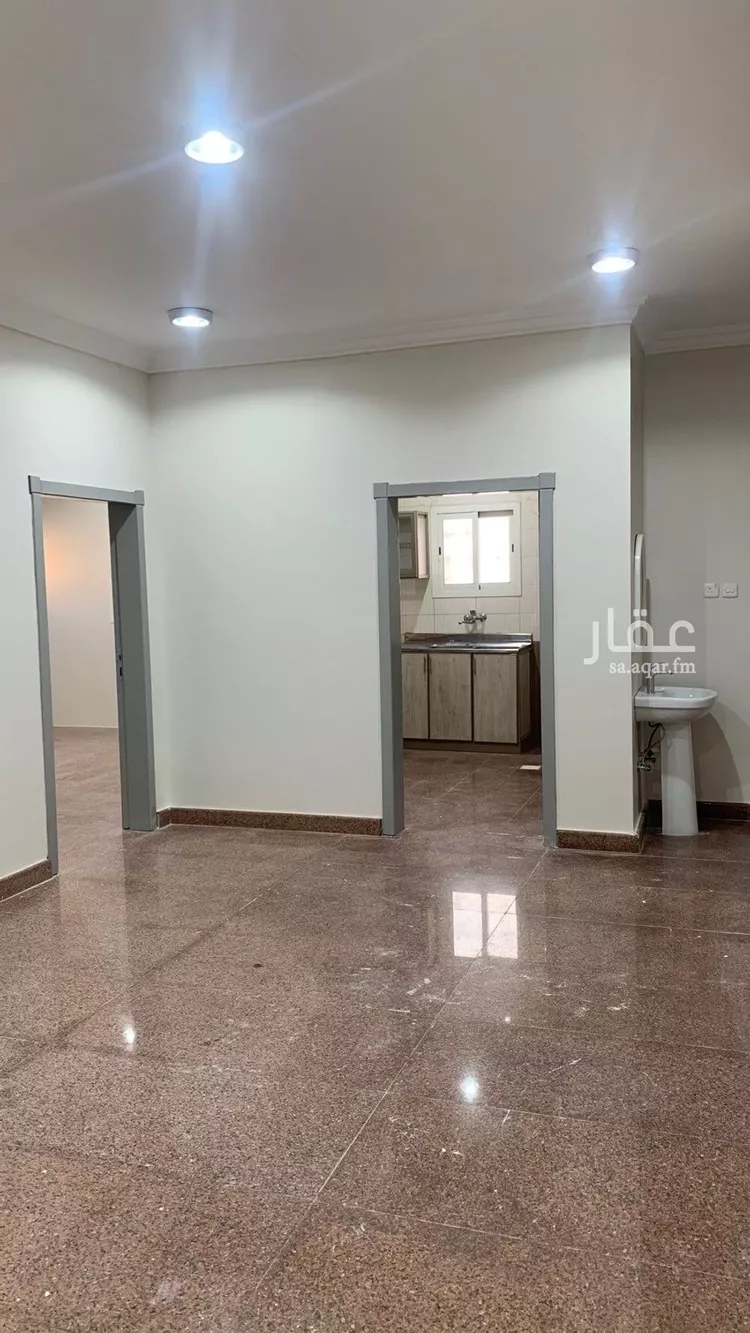 شقة للإيجار في شارع محمد الظفري, حي العارض, مدينة الرياض, منطقة الرياض صورة 2