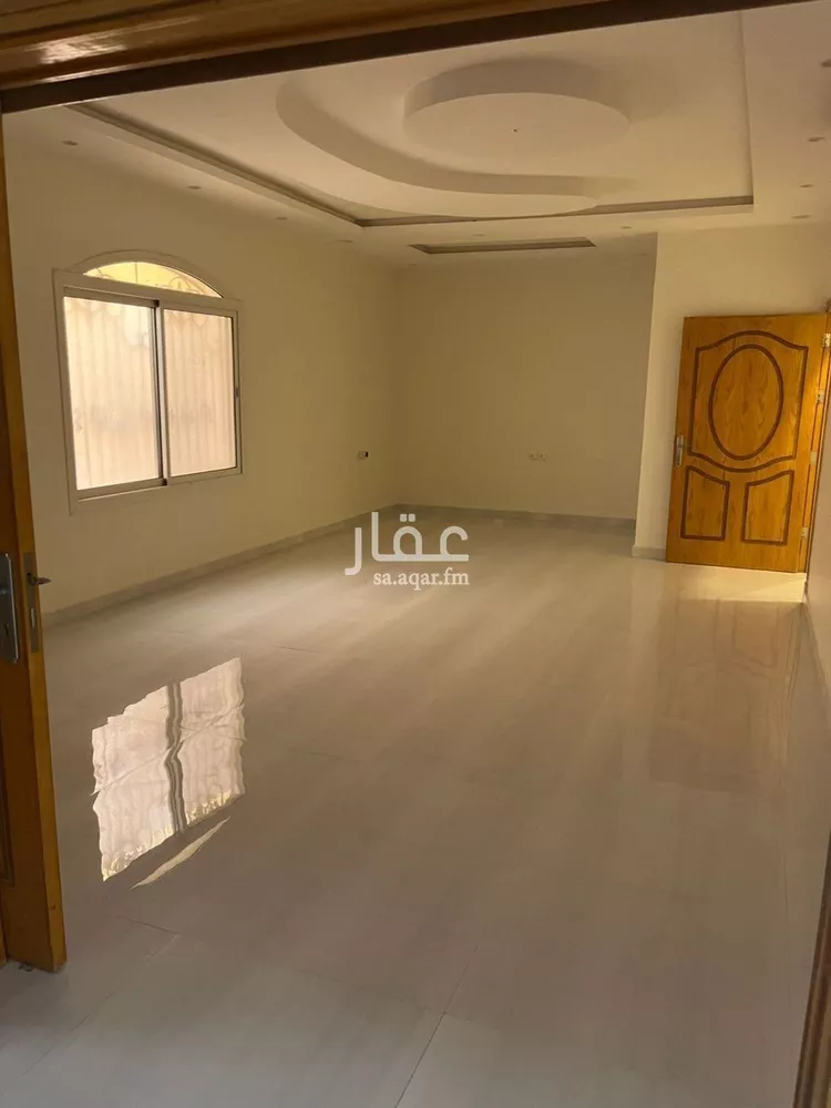 Floor for Rent in Riyadh Al Mahdiyah صورة 3