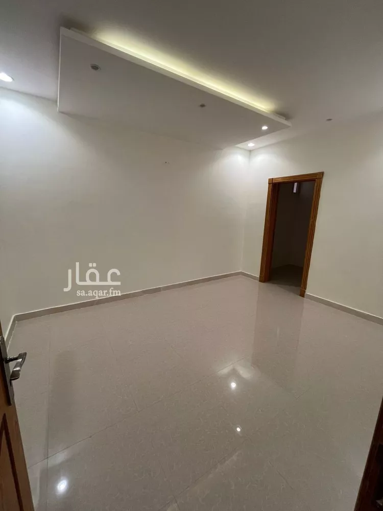 Floor for Rent in Riyadh Al Mahdiyah صورة 5