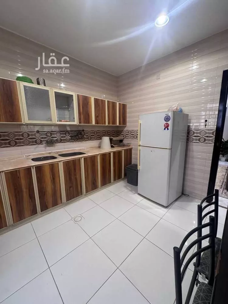 شقة للإيجار في شارع ملهم ، حي الموظفين ، أبها ، منطقة عسير صورة 2