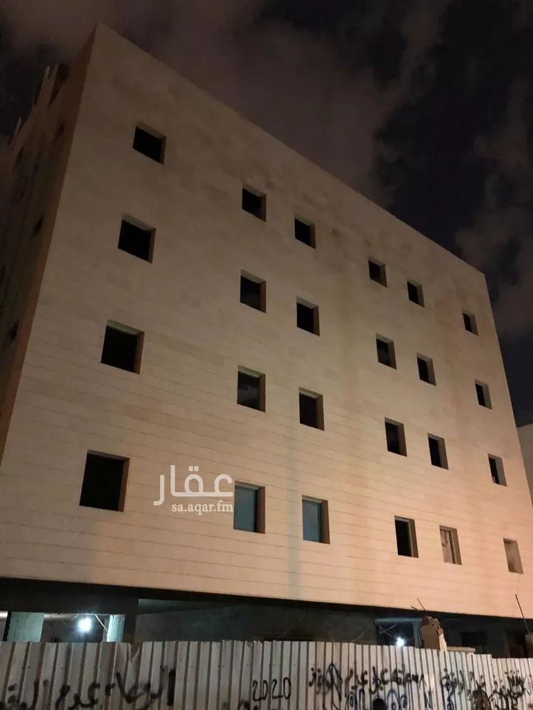 عمارة للبيع في شارع عبدالله بن ربيعه, حي البوادي, مدينة جدة, منطقة مكة المكرمة