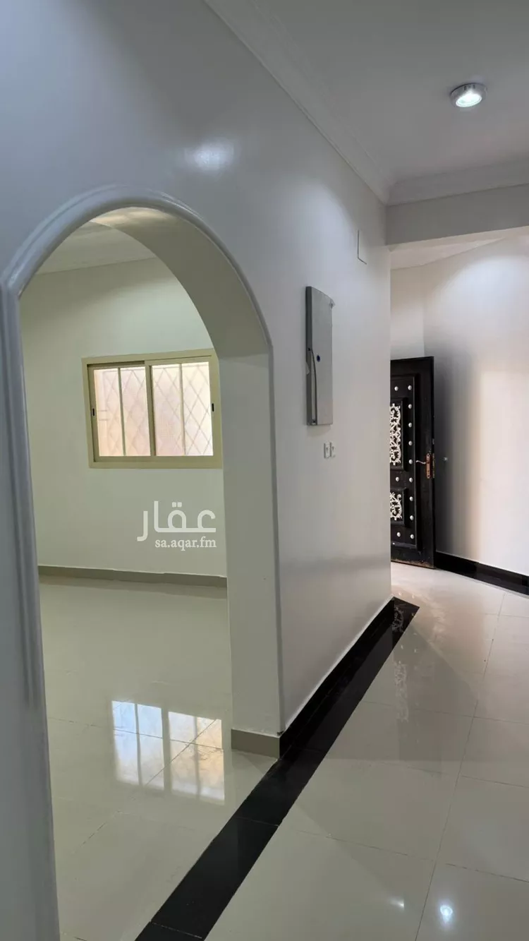 عمارة للبيع في شارع السلام 43, حي السلام, مدينة البدائع, منطقة القصيم صورة 2