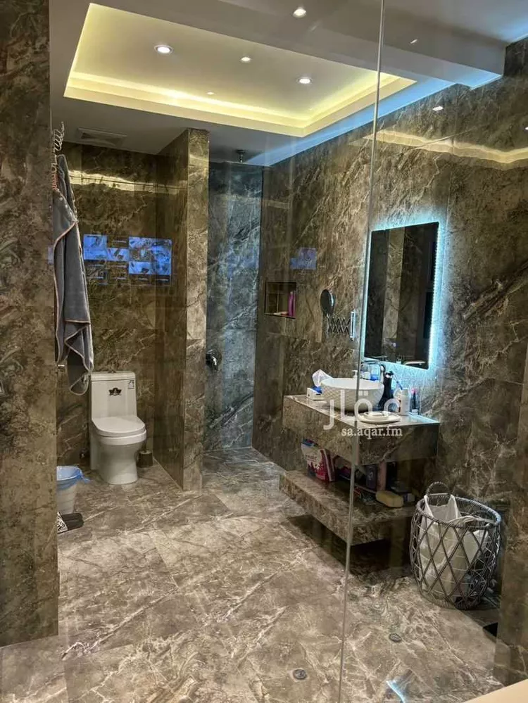 فيلا للبيع في شارع أحمد بن محمد الجزري, حي النرجس, مدينة الرياض, منطقة الرياض صورة 3